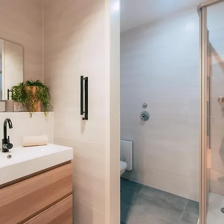 Luga Homes - Augustusplatz