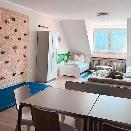 Luga Homes - Augustusplatz