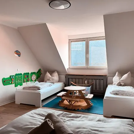 Luga Homes - Augustusplatz Appartement