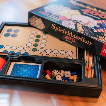 Luga Homes - Augustusplatz Appartement