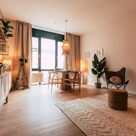 Luga Homes - Augustusplatz *
