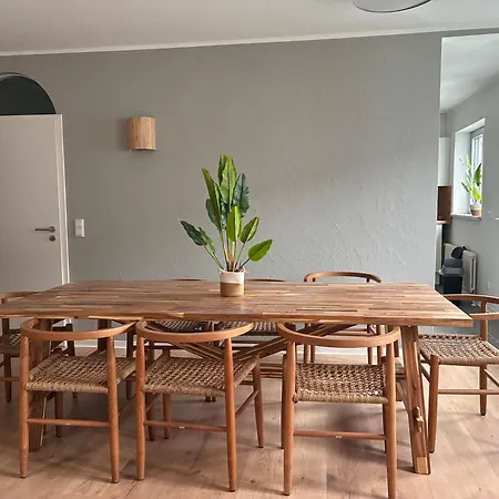 Luga Homes - Augustusplatz Lejlighed *
