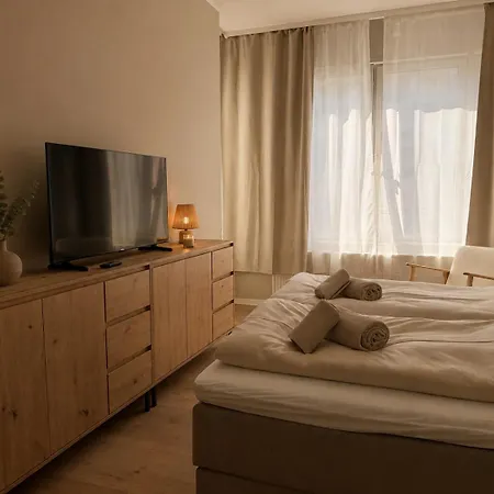 Luga Homes - Augustusplatz *