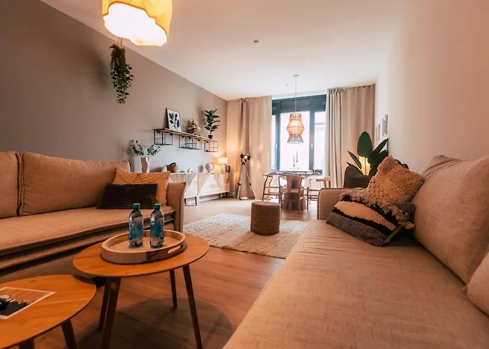 Luga Homes - Augustusplatz لبسيا